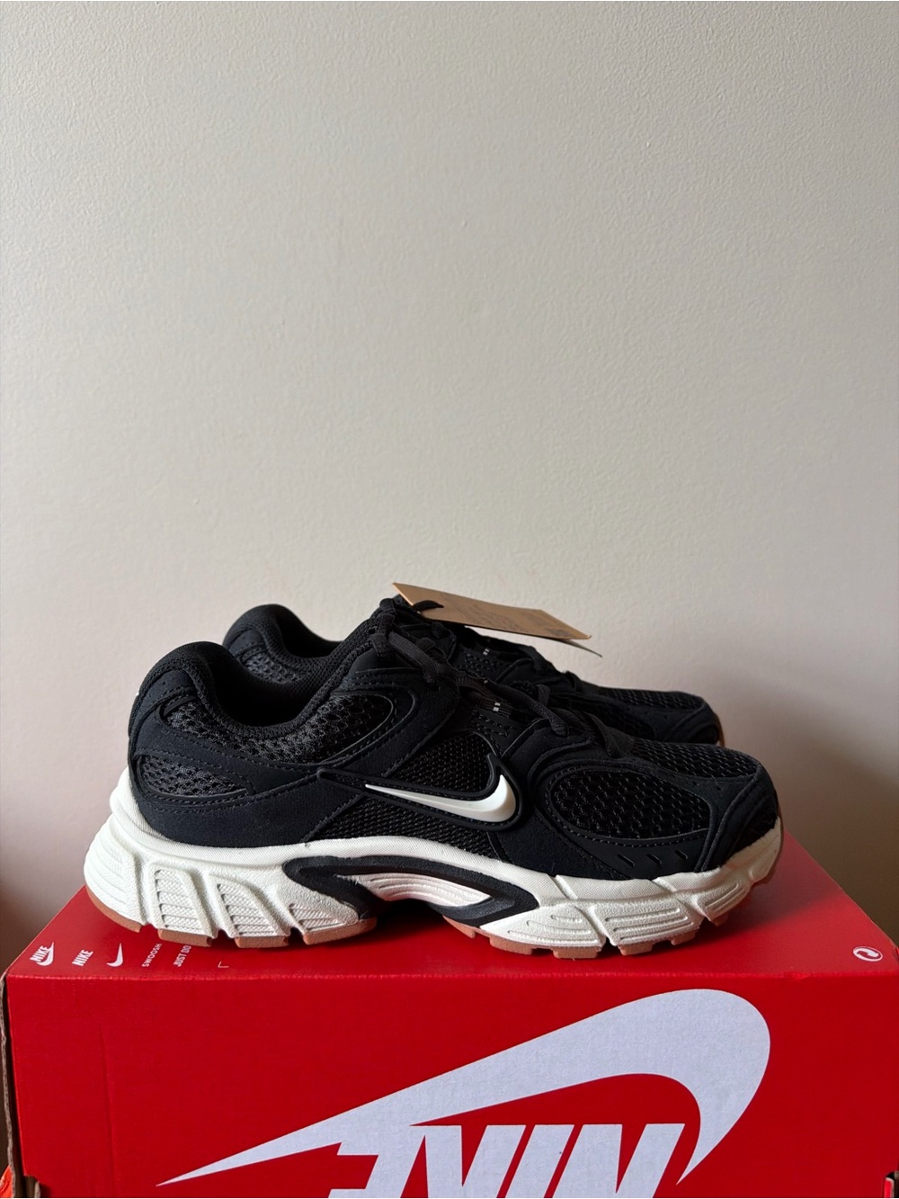 Nike V5 Runner Phantom Black II6294-004 Women’s Size 5.5